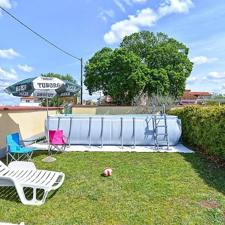 House Kristina 1203 * بولا