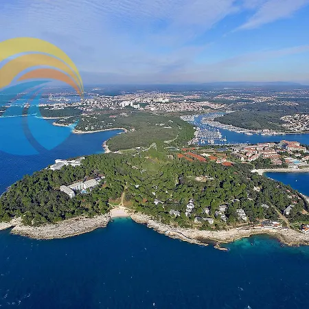 House Kristina 1203 بيت للعطل *