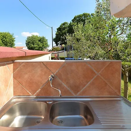 House Kristina 1203 Vakantiehuis Pula