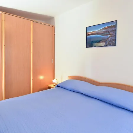 Nyaraló House Kristina 1203 Póla