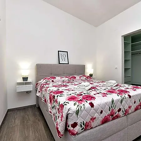 House Kristina 1203 Pula