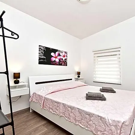 Holiday home House Kristina 1203