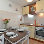 House Kristina 1203 Nyaraló Póla